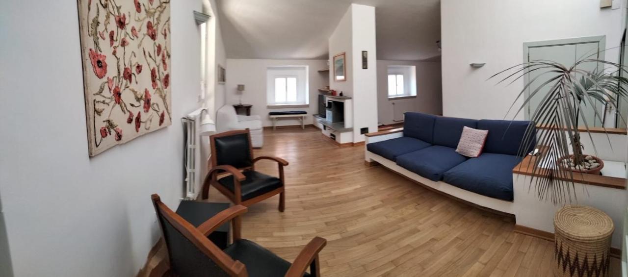Apartamento Casa Di Irma Turi Exterior foto